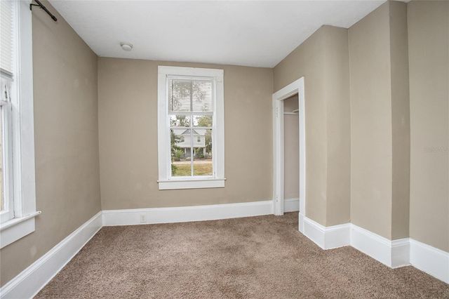 206 W WISCONSIN AVENUE, Deland, FL 32720