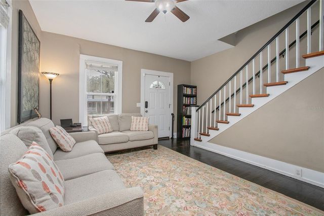 206 W WISCONSIN AVENUE, Deland, FL 32720