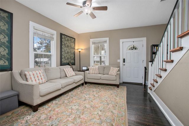 206 W WISCONSIN AVENUE, Deland, FL 32720