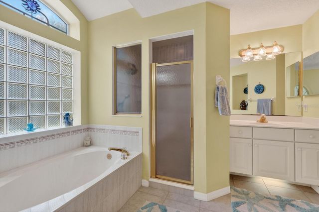 15 CRANDON COURT, Palm Coast, FL 32137