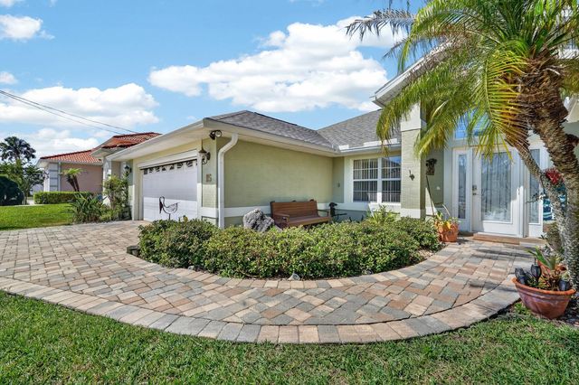 15 CRANDON COURT, Palm Coast, FL 32137