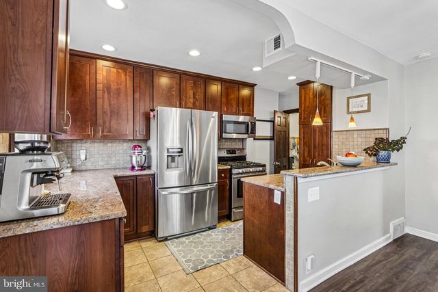 1043 BRYAN ST, Drexel Hill, PA 19026