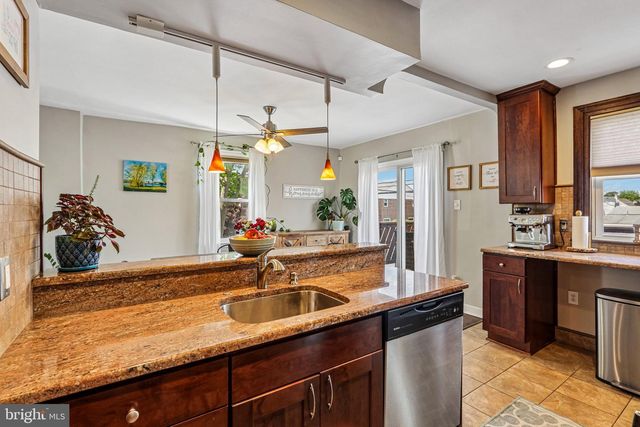1043 BRYAN ST, Drexel Hill, PA 19026