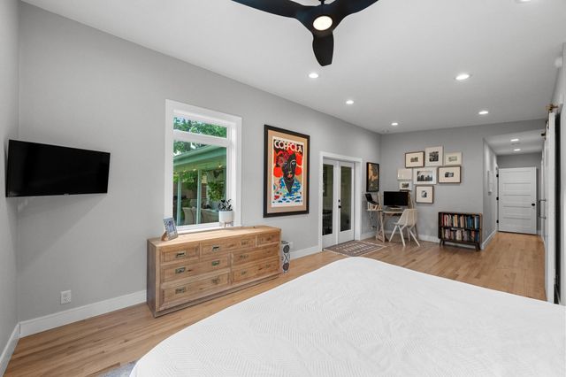 5008 W Frances PL, Austin, TX 78731