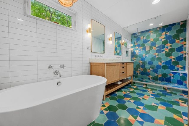 5008 W Frances PL, Austin, TX 78731