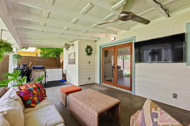 5008 W Frances PL, Austin, TX 78731
