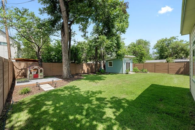 5008 W Frances PL, Austin, TX 78731
