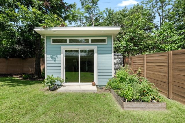 5008 W Frances PL, Austin, TX 78731