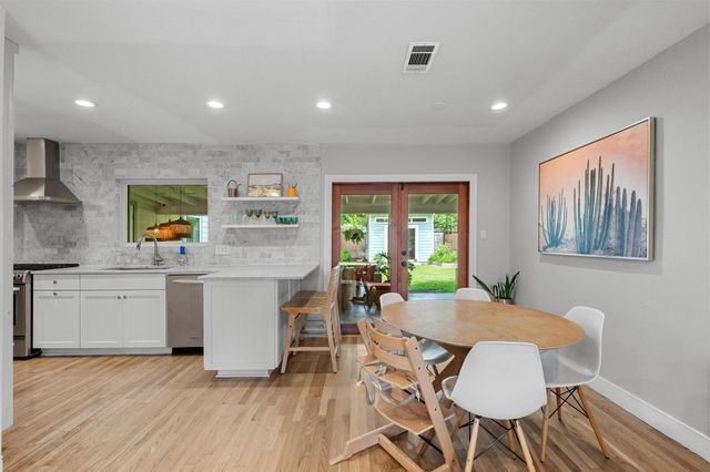 5008 W Frances PL, Austin, TX 78731