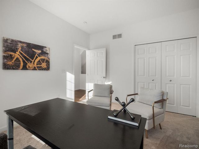 20787 Burn Drive, Macomb, MI 48044