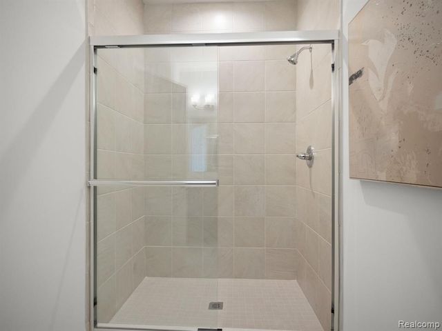 20787 Burn Drive, Macomb, MI 48044