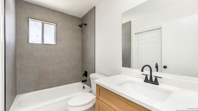 14925 Moss Stone, San Antonio, TX 78232