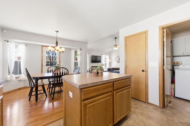 1616 N Redbarn St, Wichita, KS 67212