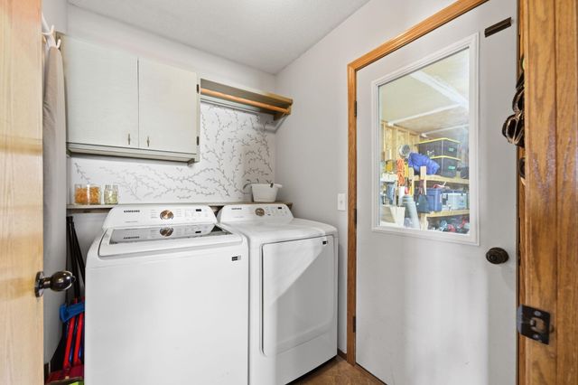 1616 N Redbarn St, Wichita, KS 67212