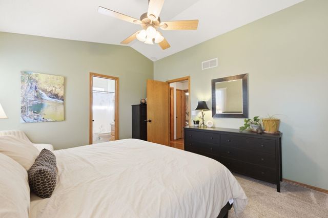 1616 N Redbarn St, Wichita, KS 67212