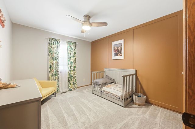 1616 N Redbarn St, Wichita, KS 67212