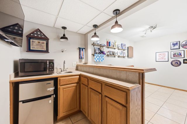 1616 N Redbarn St, Wichita, KS 67212