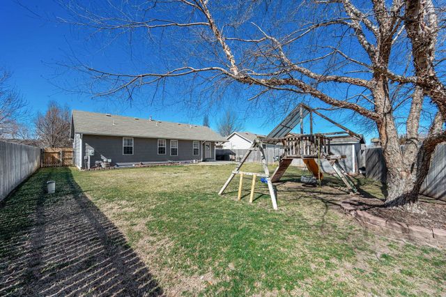 1616 N Redbarn St, Wichita, KS 67212