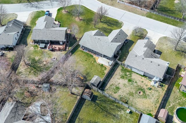 1616 N Redbarn St, Wichita, KS 67212