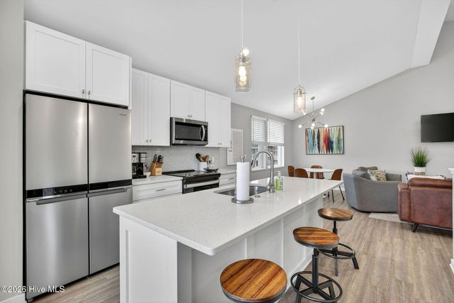 417 Greenville Avenue Unit 2, Carolina Beach, NC 28428