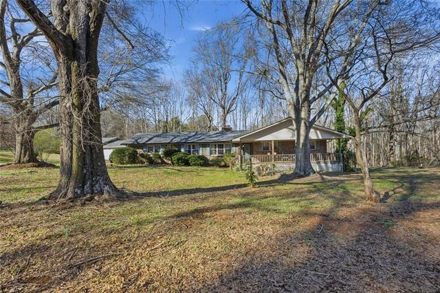 3931 Green Drive, Gainesville, GA 30506