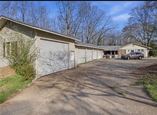 3931 Green Drive, Gainesville, GA 30506