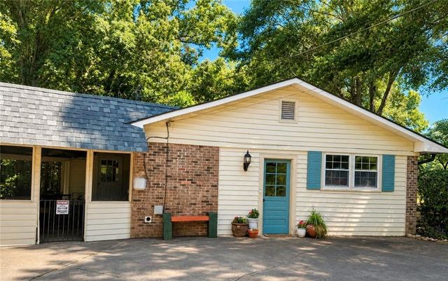 3931 Green Drive, Gainesville, GA 30506