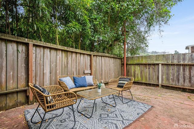 62 Mullen Avenue, San Francisco, CA 94110