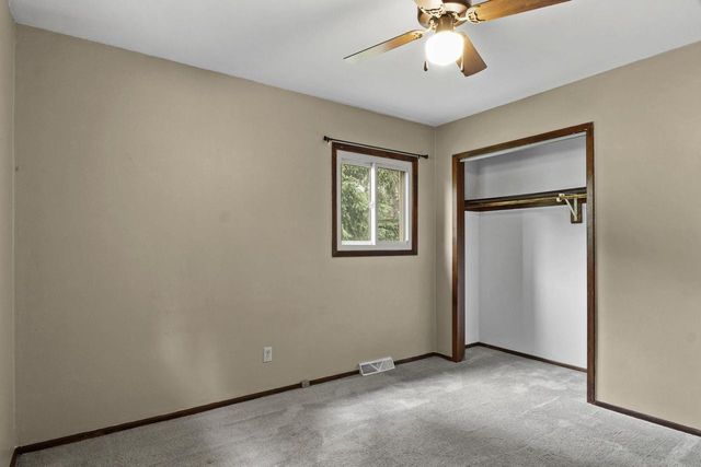 900 Monroe Court, Stoughton, WI 53589
