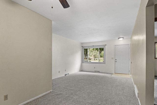 900 Monroe Court, Stoughton, WI 53589