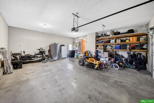 1026 Skyline Drive, Fremont, NE 68025