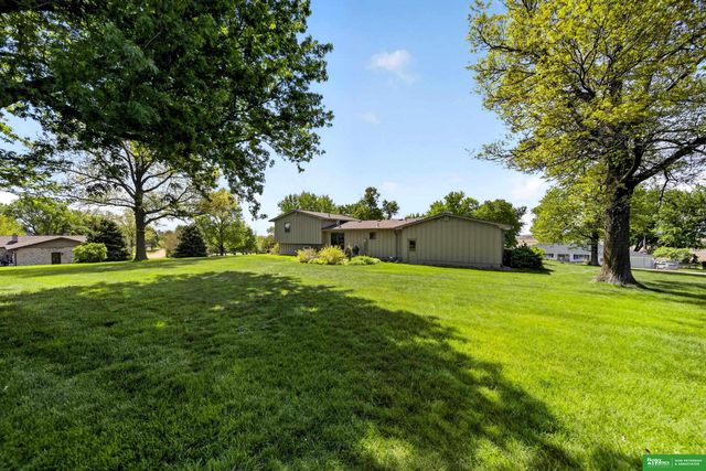 1026 Skyline Drive, Fremont, NE 68025