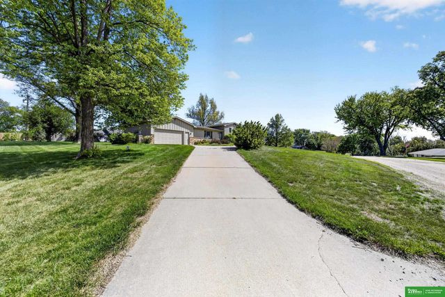 1026 Skyline Drive, Fremont, NE 68025