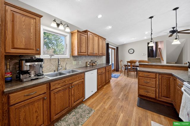 1026 Skyline Drive, Fremont, NE 68025