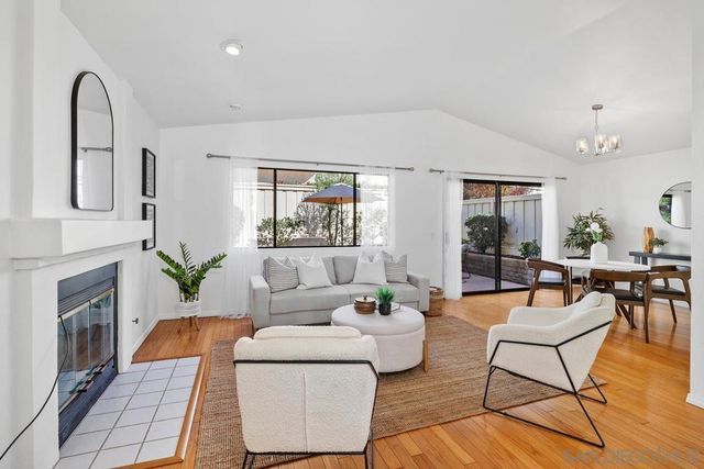 4040 Caminito Suero, San Diego, CA 92122