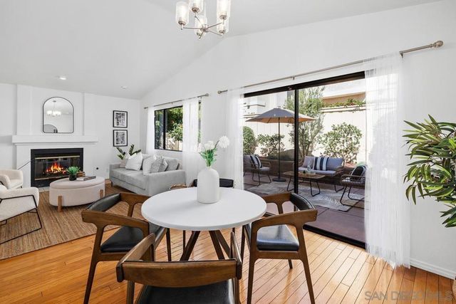 4040 Caminito Suero, San Diego, CA 92122