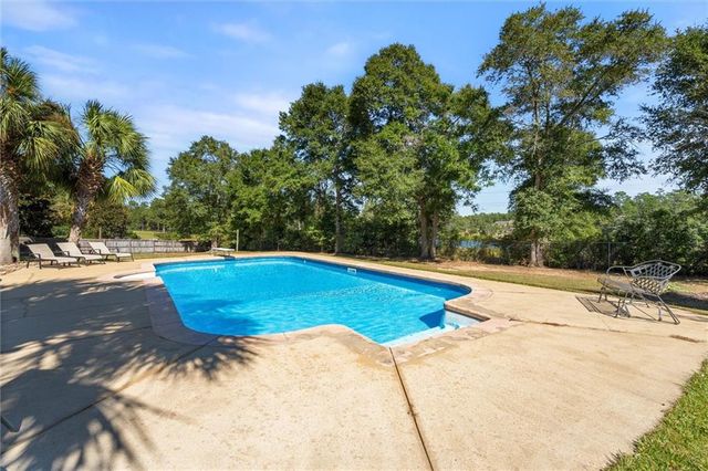 3003 Oak Meadow Lane, Mobile, AL 36619