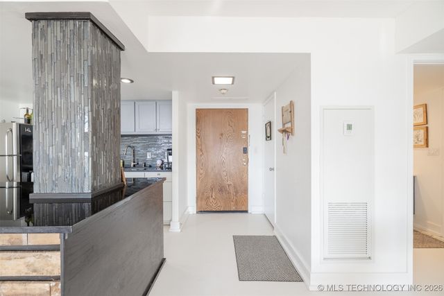 450 W 7th Street 1905, Tulsa, OK 74119