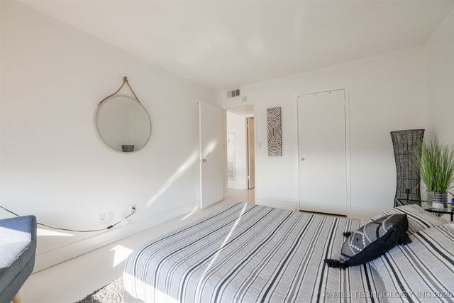 450 W 7th Street 1905, Tulsa, OK 74119