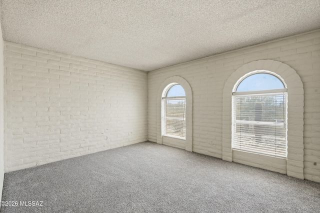 5000 W Cortaro Farms Road, Tucson, AZ 85742