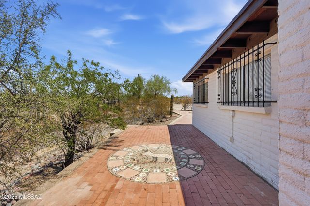 5000 W Cortaro Farms Road, Tucson, AZ 85742