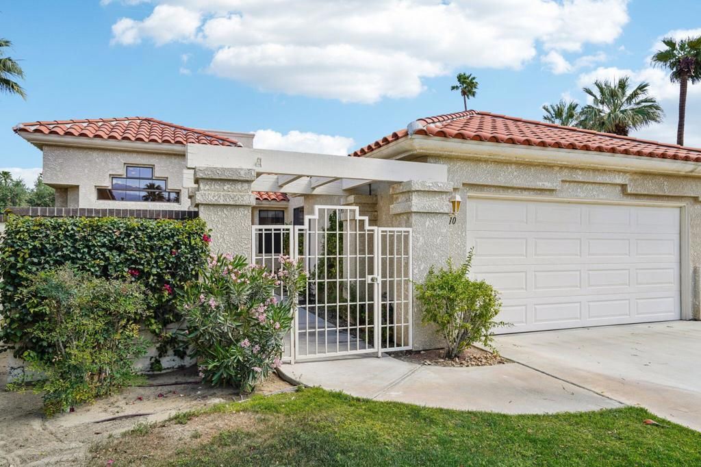 110 Celano Circle, Palm Desert, CA 92211