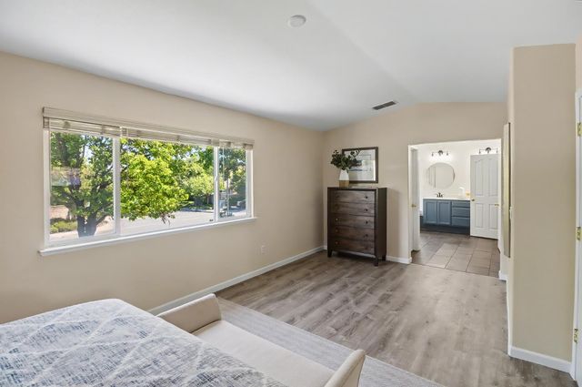 100 Aviator Cir, Sacramento, CA 95835