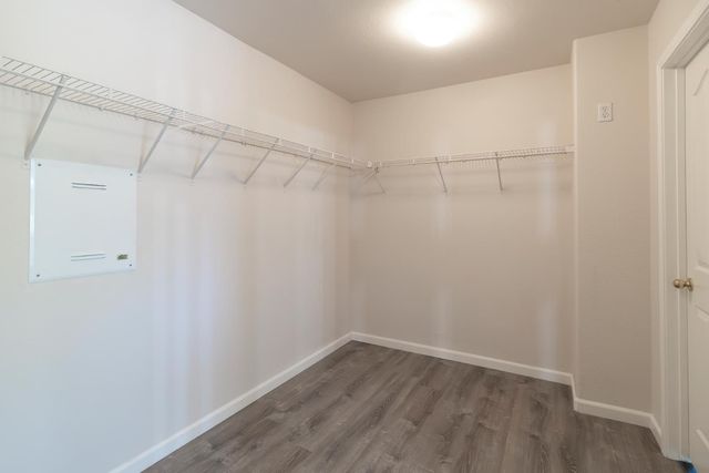 100 Aviator Cir, Sacramento, CA 95835