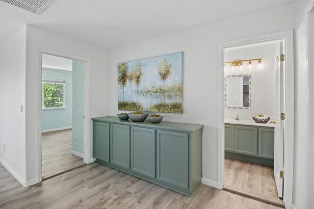 100 Aviator Cir, Sacramento, CA 95835