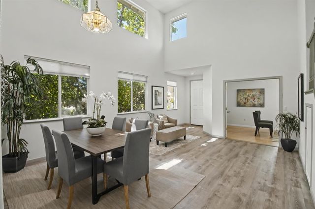 100 Aviator Cir, Sacramento, CA 95835