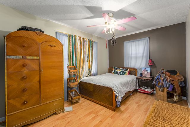 1403 N Webb Rd, Mulvane, KS 67110