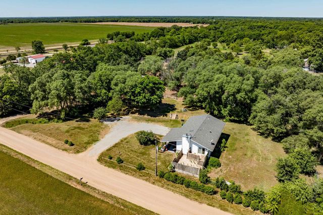 1403 N Webb Rd, Mulvane, KS 67110