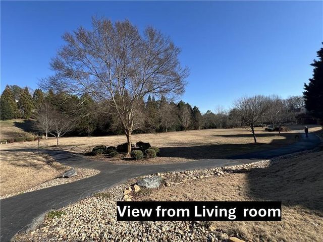 2024 MERRIMONT Way, Roswell, GA 30075