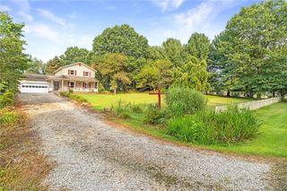1404 Kristen Circle, Mogadore, OH 44260